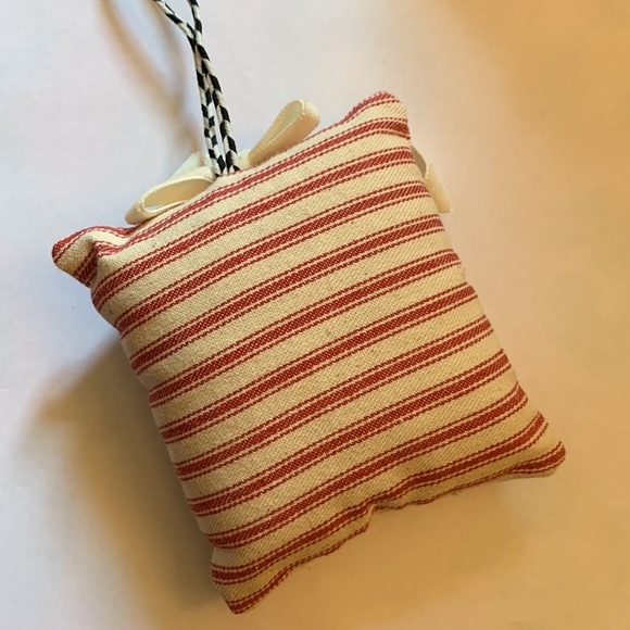 F monogram pillow Christmas tree ornament - Picture 2 of 3